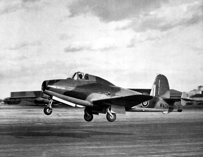 The Gloster 26/28 jet plane 1945