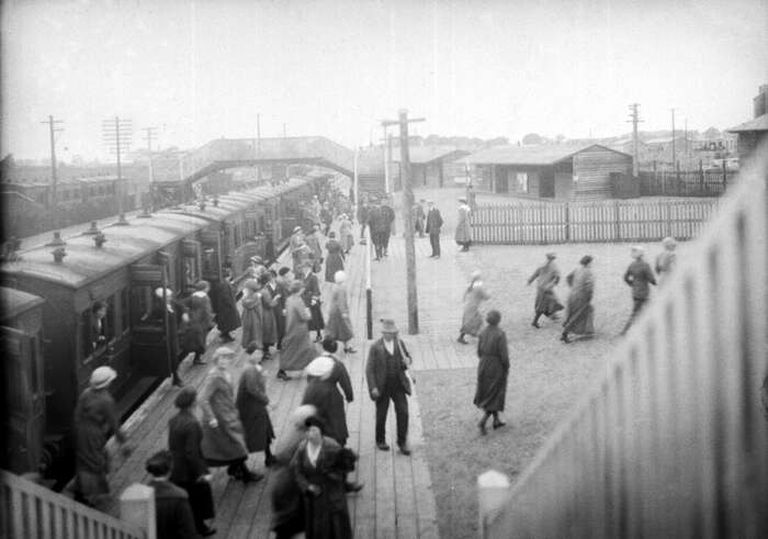 Gretna Township railway station, 1918
