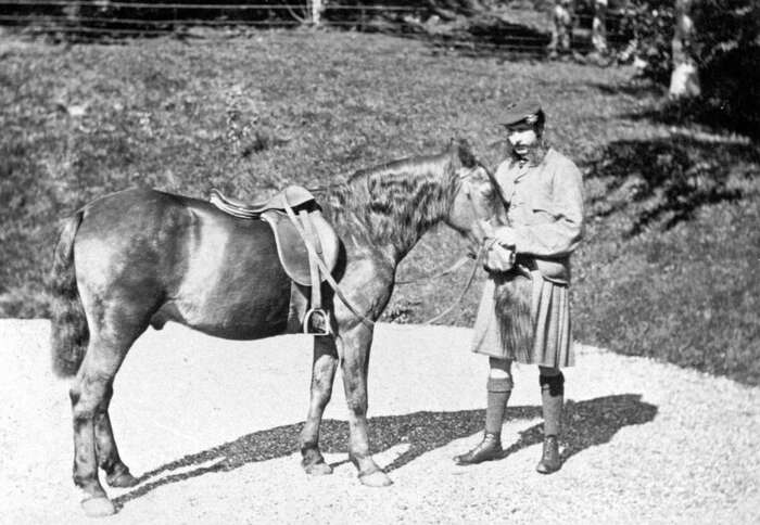 Alexander McCallum Webster with horse, Invercreran, 1866