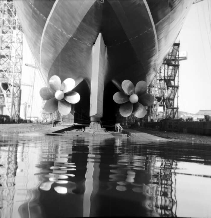 Stern and propellers of Queen Elizabeth 2, Clydebank, 1967