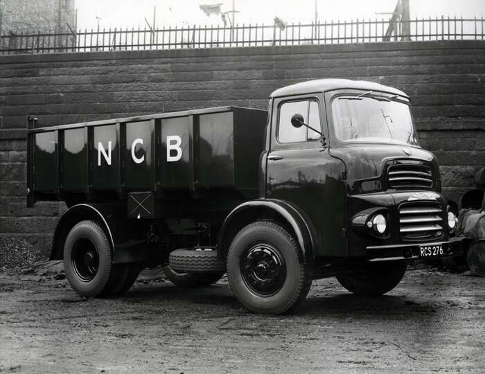 Coal delivery lorry, 1960s