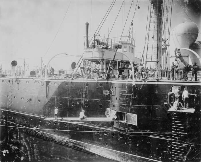 HMS Terrible, part of the starboard side, 1895