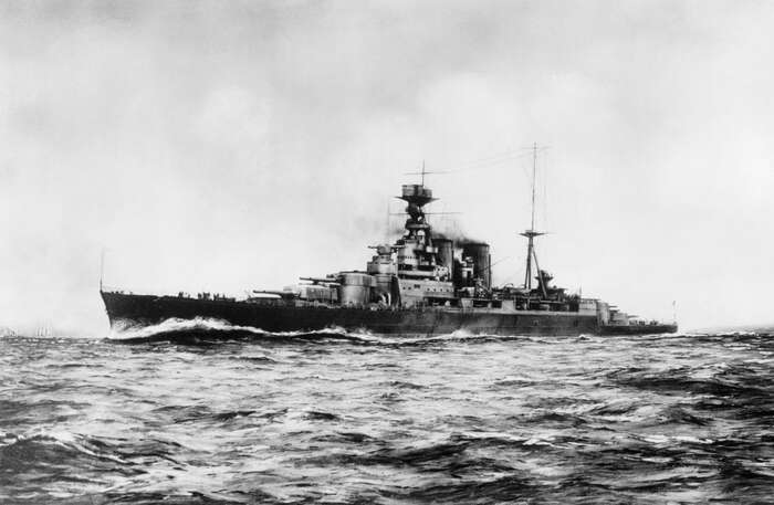HMS Repulse, Royal Navy Reknown-Class Battlecruiser in sea trials on the Clyde shortly before commissioning, August 1918
