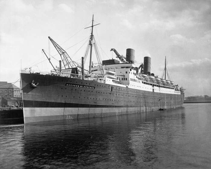 Canadian Pacific Line liner SS Duchess of Bedford in basin showing the port side, 1928