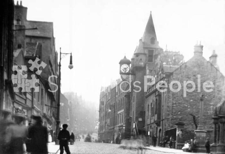 Canongate, Edinburgh, c 1906