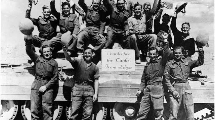 Tank crews in Libya thank British factory workers, 1942