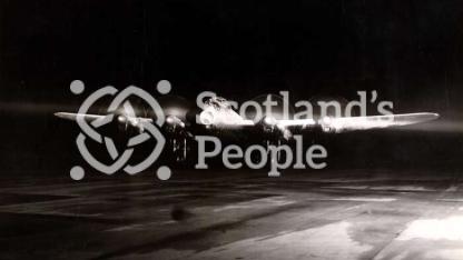 Lancaster bomber at night 1939-1945 Lancaster bomber at night 1939-1945