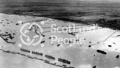 Mulberry harbours in Normandy, 1944-1945 Mulberry harbours in Normandy, 1944-1945