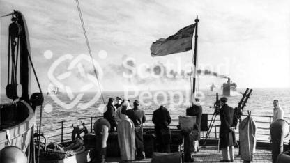 Merchant ship convoy, 1939-1945 Merchant ship convoy, 1939-1945