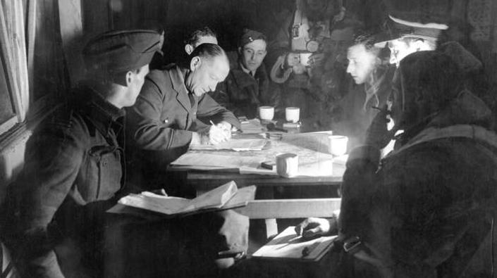 RAF briefing, 1939-1945