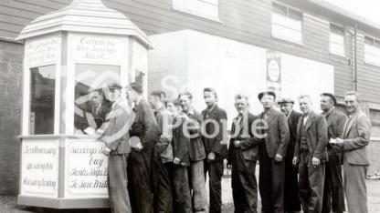 Queuing for war savings, c 1944