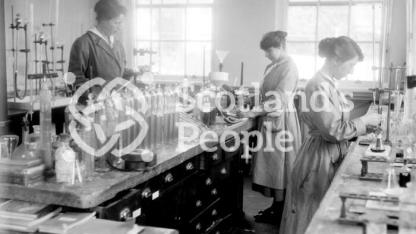Laboratory, HM Factory Gretna, 1918 Laboratory, HM Factory Gretna, 1918