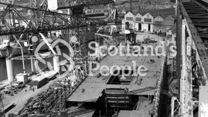 RMS Queen Elizabeth 2 under construction, 1966 RMS Queen Elizabeth 2 under construction, 1966