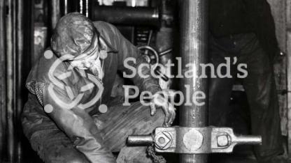 Men working on a boring tower in the Forth, 1955 Men working on a boring tower in the Forth, 1955