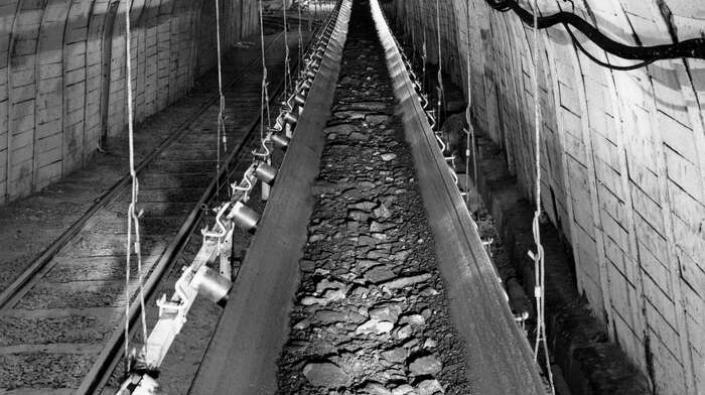 Underground conveyor, 1950s-1960s