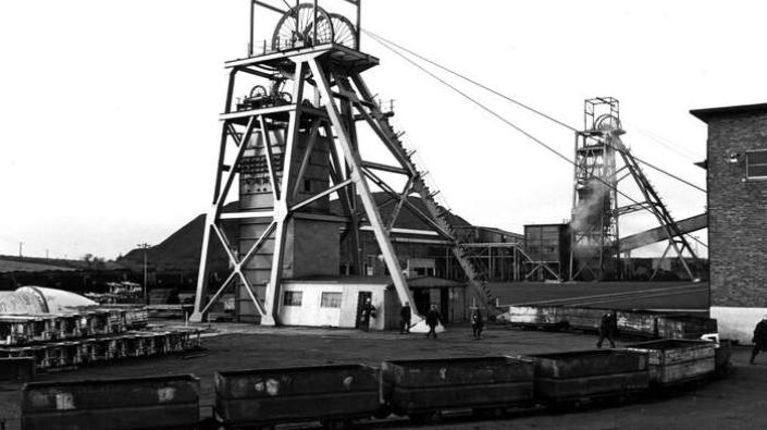 Headgear at Comrie Colliery, 1969