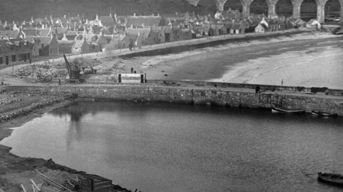 Cullen harbour and town, 1914