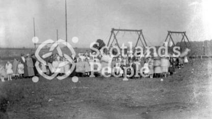 Sunday school picnic, Edinburgh, 1920 Sunday school picnic, Edinburgh, 1920