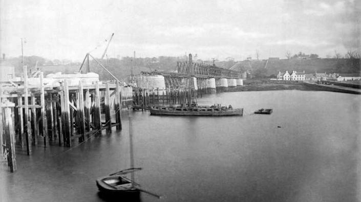 Forth Bridge piers during construction, 1885