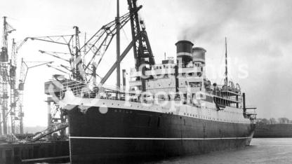 Blue Star Line ocean liner SS Avila Star at the dockside in Clydebank, 1926 Blue Star Line ocean liner SS Avila Star at the dockside in Clydebank, 1926