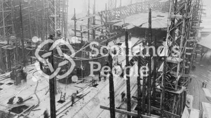 Hull of HMS Repulse, Royal Navy Reknown-Class Battlecruiser under construction, 22nd September 1915 Hull of HMS Repulse, Royal Navy Reknown-Class Battlecruiser under construction, 22nd September 1915