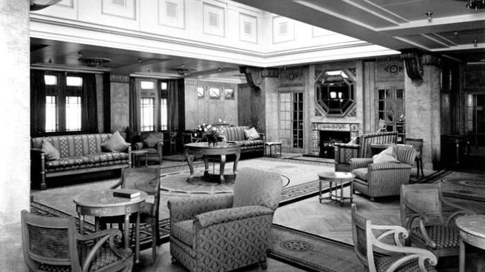 The Cabin lounge on the Promenade Deck of Canadian Pacific Line liner SS Duchess of Bedford, 1928