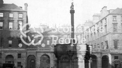 Mercat Cross and City Chambers, Edinburgh, Early 20th century