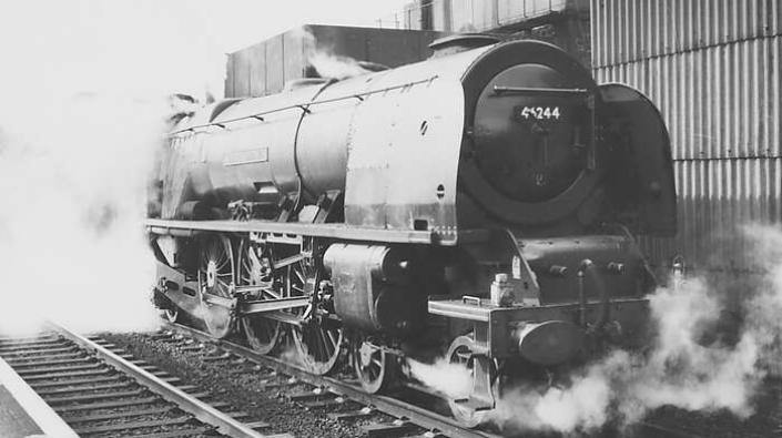 LMSR Stanier Princess Coronation Class 4-6-2 Locomotive BR No.46244 \"King George VI\"