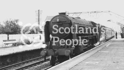 LNER Peppercorn A2 Class 4-6-2 Locomotive BR No.60535 \"Hornets Beauty\" LNER Peppercorn A2 Class 4-6-2 Locomotive BR No.60535 \"Hornets Beauty\"