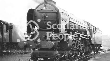 LNER Peppercorn A2 Class 4-6-2 Locomotive BR No.60539 \"Bronzino\" LNER Peppercorn A2 Class 4-6-2 Locomotive BR No.60539 \"Bronzino\"