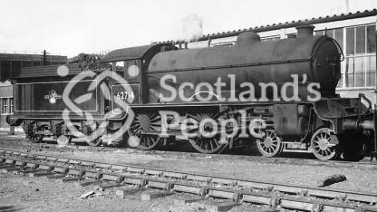 LNER Gresley D49 4-4-0 Hunt/Shire Class Locomotive No. 62714 \"Perthshire\" LNER Gresley D49 4-4-0 Hunt/Shire Class Locomotive No. 62714 \"Perthshire\"