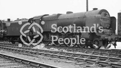 LMS Royal Scot Class 4-6-0 Locomotive No.6143 \"The South Staffordshire Regiment\" LMS Royal Scot Class 4-6-0 Locomotive No.6143 \"The South Staffordshire Regiment\"