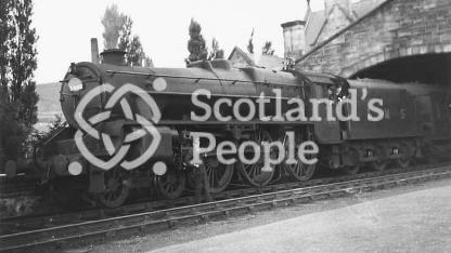LMS Stanier Class 5 (\"Black Five\") 4-6-0 Locomotive No.5466 LMS Stanier Class 5 (\"Black Five\") 4-6-0 Locomotive No.5466