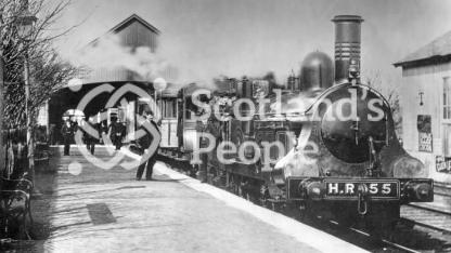 HR Barclay 2-4-0 Locomotive no.55 \"Cluny\" as rebuilt by Jones at Thurso Station HR Barclay 2-4-0 Locomotive no.55 \"Cluny\" as rebuilt by Jones at Thurso Station