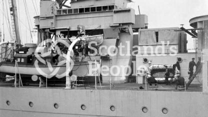 HMAS Australia (512) HMAS Australia (512)