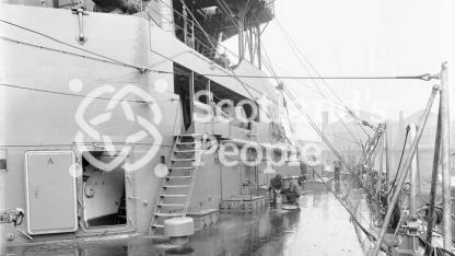 HMAS Australia (402) HMAS Australia (402)