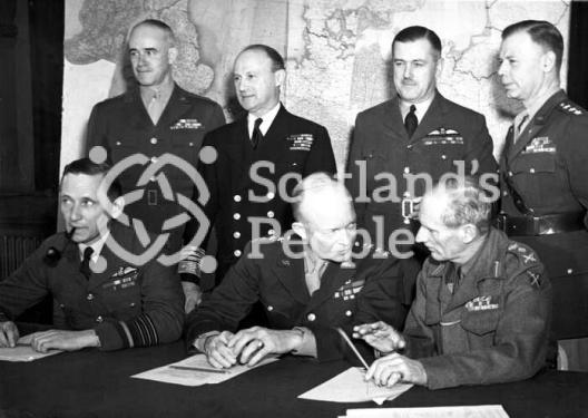 Chiefs of Allied liberation forces get ready for the invasion Chiefs of Allied liberation forces get ready for the invasion