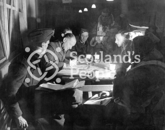 RAF briefing, 1939-1945 RAF briefing, 1939-1945