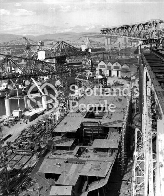 RMS Queen Elizabeth 2 under construction, 1966 RMS Queen Elizabeth 2 under construction, 1966