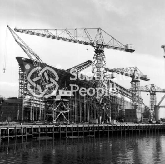 Bow view of RMS Queen Elizabeth 2 under construction, Clydebank Bow view of RMS Queen Elizabeth 2 under construction, Clydebank
