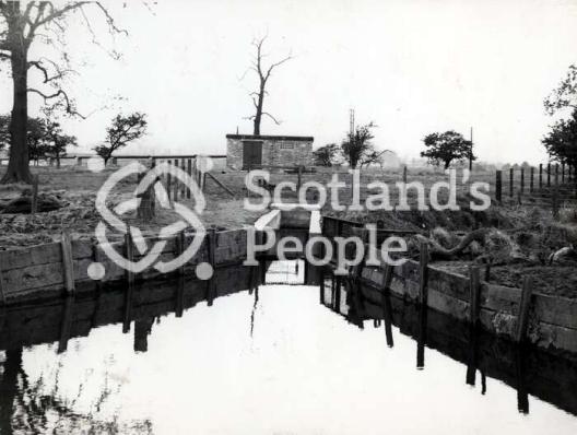 Pump house, c 1960 Pump house, c 1960