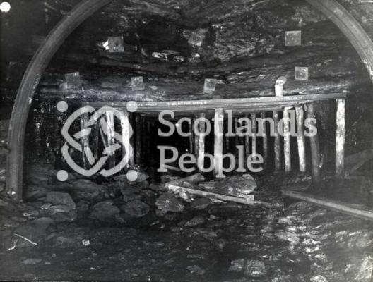 Polkemmet Colliery roadway, 1962 Polkemmet Colliery roadway, 1962