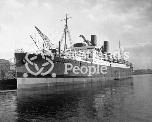 Canadian Pacific Line liner SS Duchess of Bedford in basin showing the port side, 1928 Canadian Pacific Line liner SS Duchess of Bedford in basin showing the port side, 1928