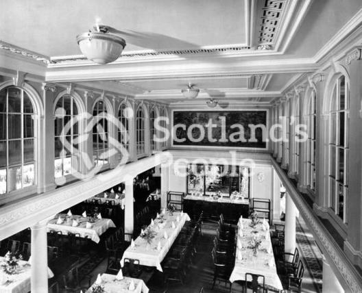 Cabin Dining Saloon \"D\" deck from the Gallery on the Canadian Pacific Line liners SS Montcalm & SS Montclare Cabin Dining Saloon \"D\" deck from the Gallery on the Canadian Pacific Line liners SS Montcalm & SS Montclare