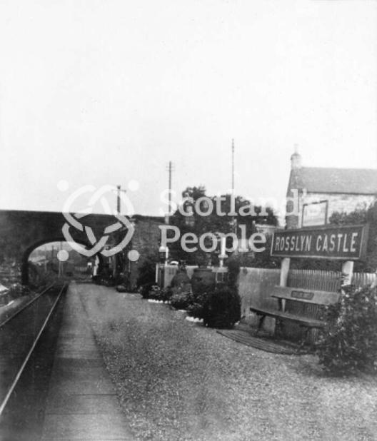 Rosslyn Castle Station, 1935 Rosslyn Castle Station, 1935