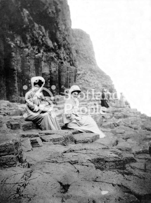Edwardian ladies at Fingal's Cave, 1908 Edwardian ladies at Fingal's Cave, 1908