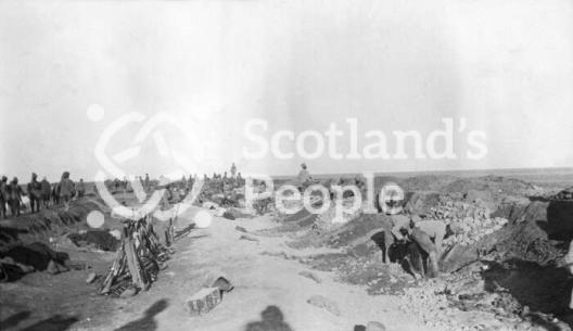 Indian Army Sepoys constructing fieldworks in Mesopotamia, c 1917 Indian Army Sepoys constructing fieldworks in Mesopotamia, c 1917