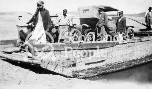 Ferry across Zab at Guwair Ferry across Zab at Guwair