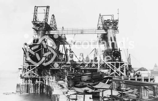 Forth Bridge construction Forth Bridge construction