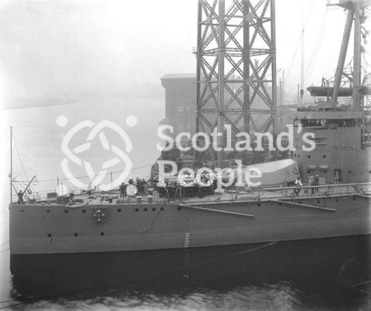 HMAS Australia (402) HMAS Australia (402)